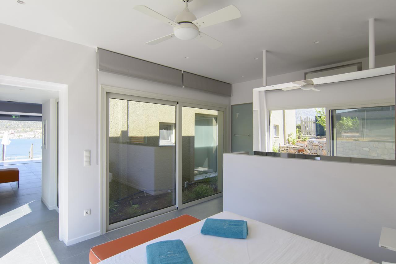 Lavender Cove Aparthotel Korfos Ngoại thất bức ảnh