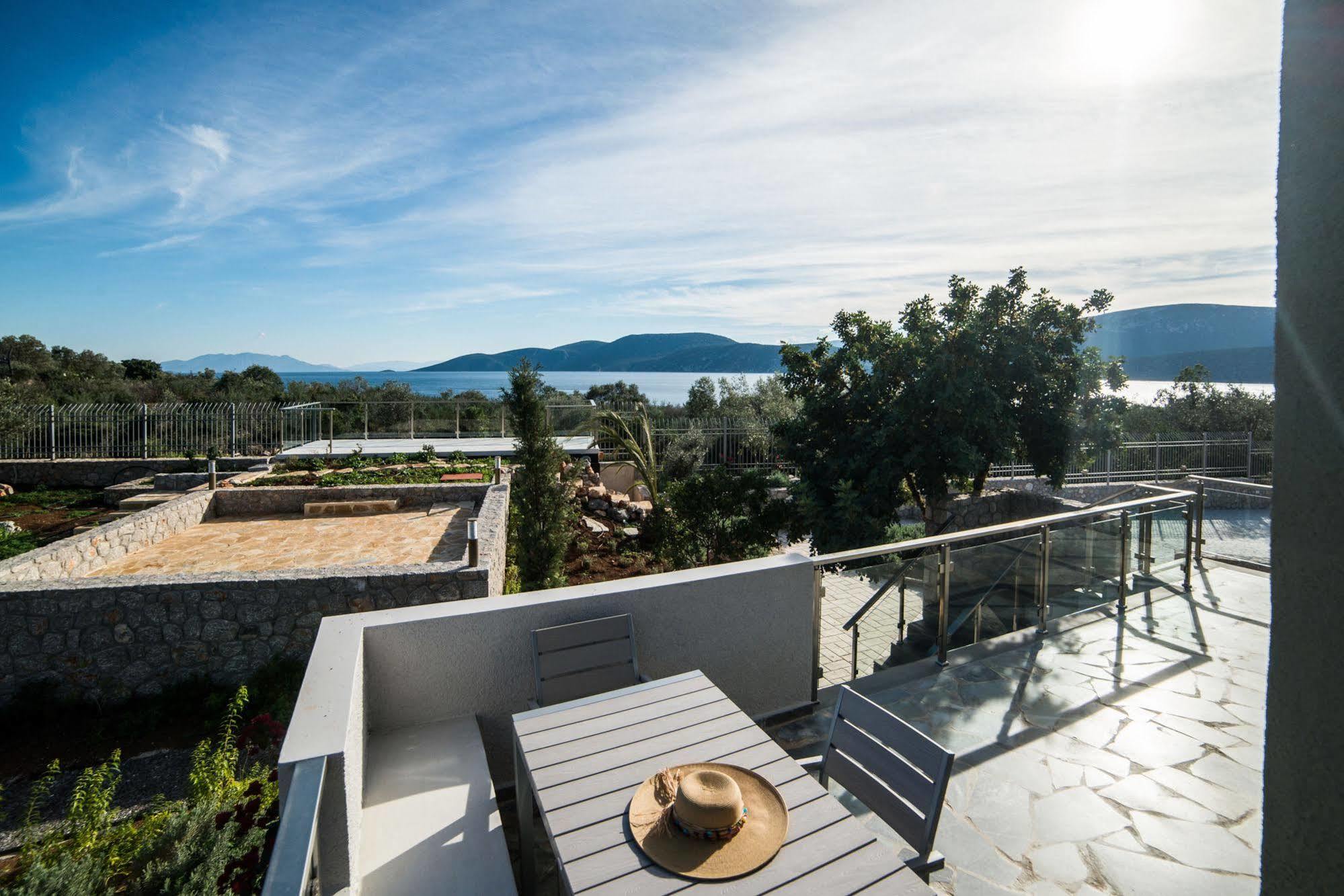 Lavender Cove Aparthotel Korfos Ngoại thất bức ảnh